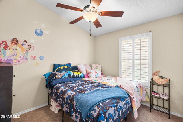 477 Winter Spring Place, El Paso, TX 79928