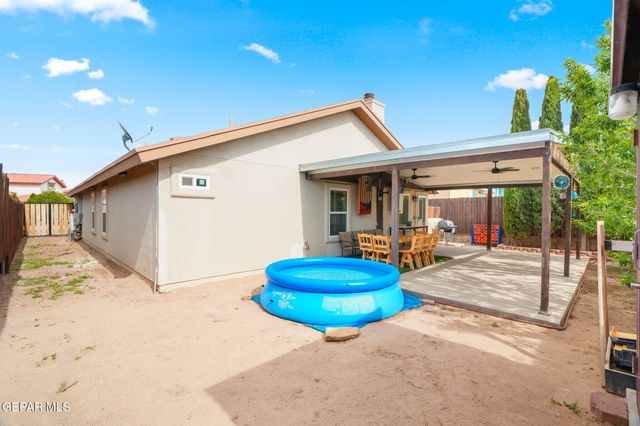 477 Winter Spring Place, El Paso, TX 79928