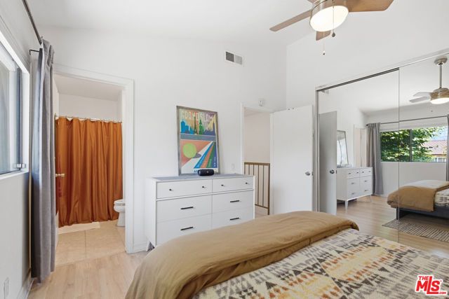 350 Burchett Street 101, Glendale, CA 91203