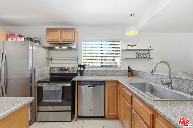 350 Burchett Street 101, Glendale, CA 91203