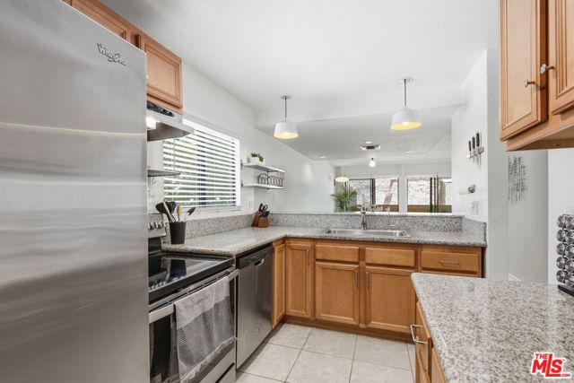 350 Burchett Street 101, Glendale, CA 91203