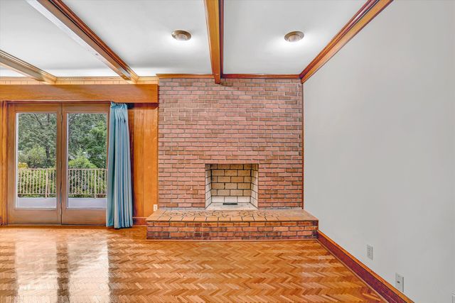 120 Vantage RD, Rocky Mount, VA 24151