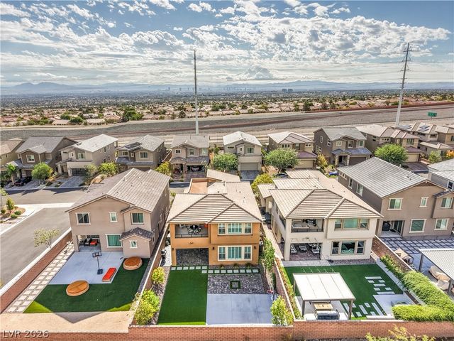 2635 EVOLUTIONARY Lane, Las Vegas, NV 89138