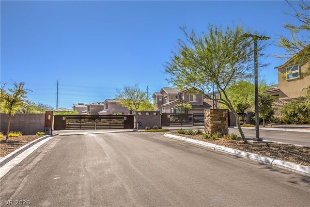 2635 EVOLUTIONARY Lane, Las Vegas, NV 89138