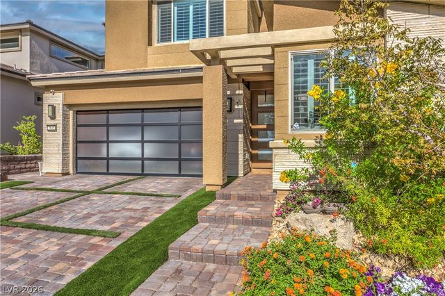 2635 EVOLUTIONARY Lane, Las Vegas, NV 89138