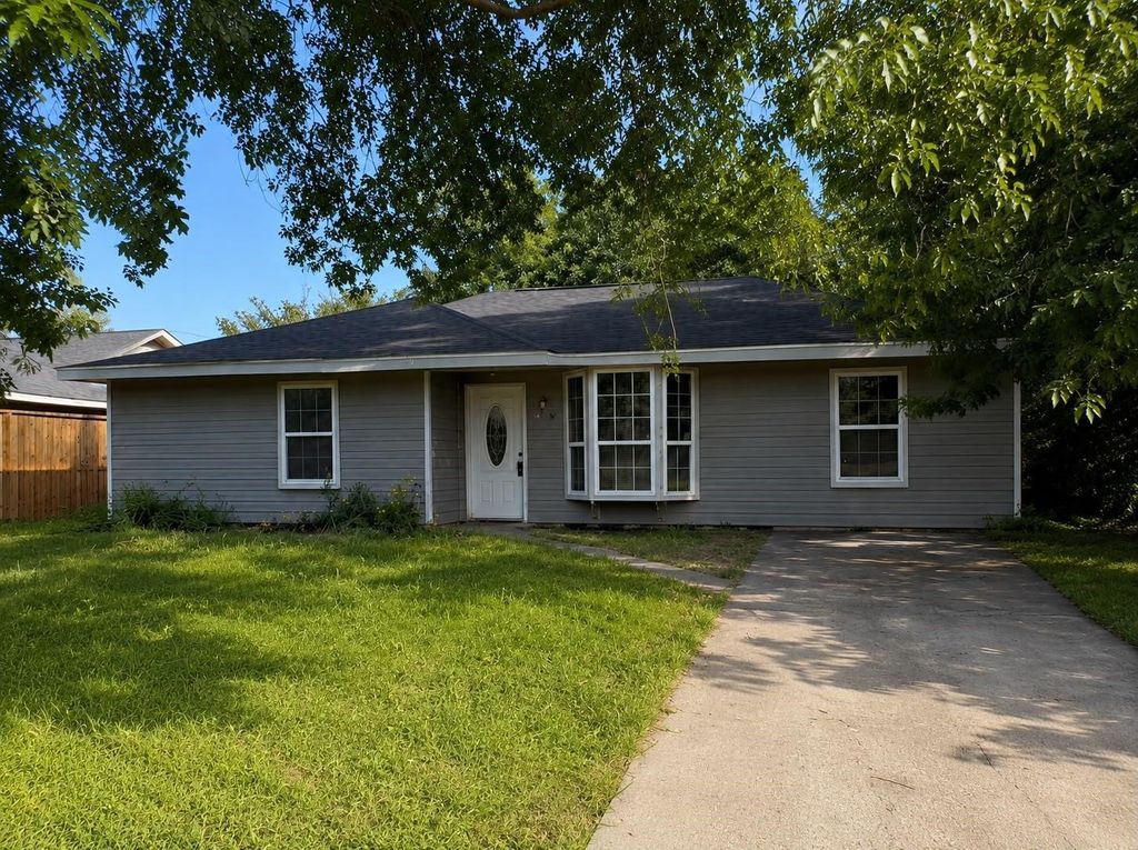 9610 Aguila Street, Houston, TX 77013