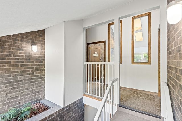 8180 Brecksville Road 115, Brecksville, OH 44141