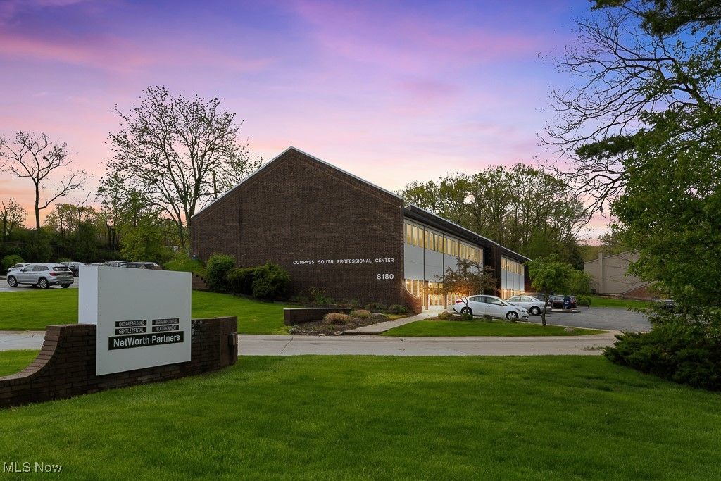 8180 Brecksville Road 115, Brecksville, OH 44141