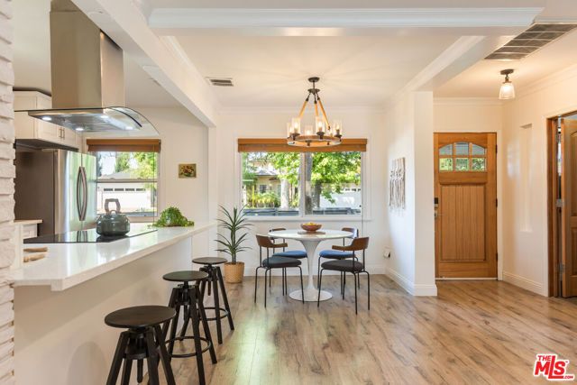 13620 Sylvan Street, Los Angeles, CA 91401