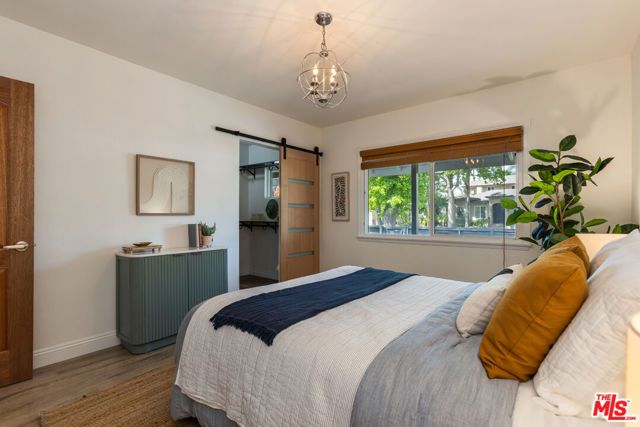 13620 Sylvan Street, Los Angeles, CA 91401