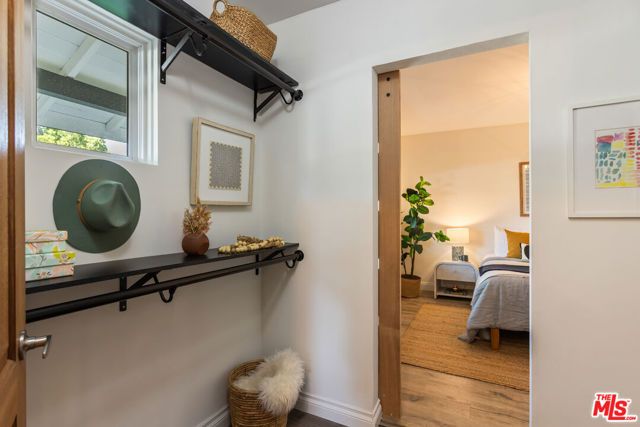 13620 Sylvan Street, Los Angeles, CA 91401