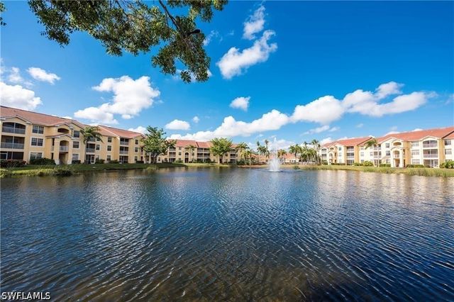 4670 Saint Croix LN 626, Naples, FL 34109