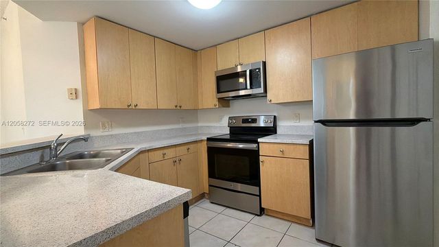 5016 Lantana Road 1201, Lake Worth, FL 33463