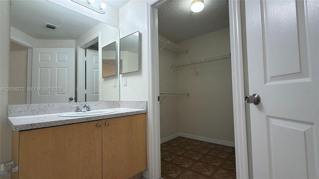 5016 Lantana Road 1201, Lake Worth, FL 33463