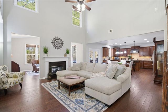 2660 Brentwood Estates Court, Cumming, GA 30041