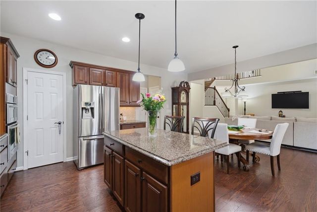 2660 Brentwood Estates Court, Cumming, GA 30041