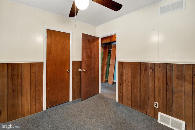 300 NORTHVIEW AVE, Telford, PA 18969