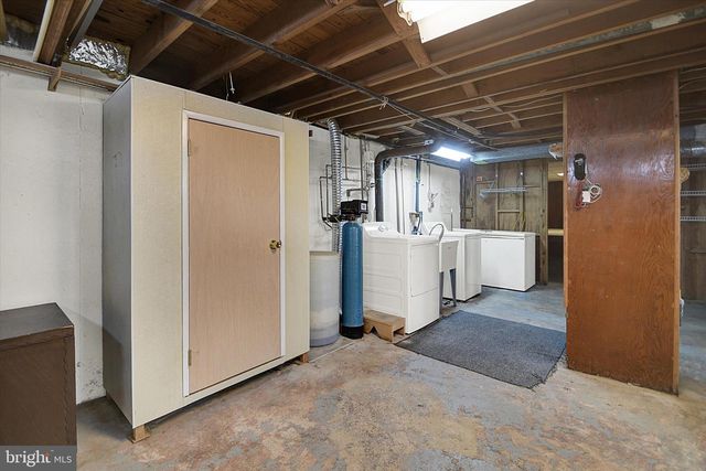 300 NORTHVIEW AVE, Telford, PA 18969