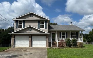 4313 NW Holiday Blvd, Knoxville, TN 37921