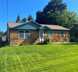 139 Jenks Avenue, Central Falls, RI 02863
