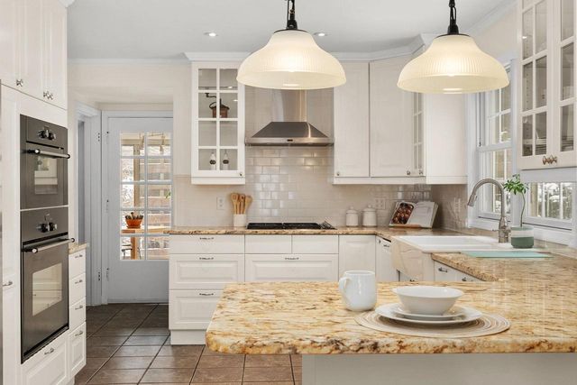 202 Shepard Terrace, Madison, WI 53705