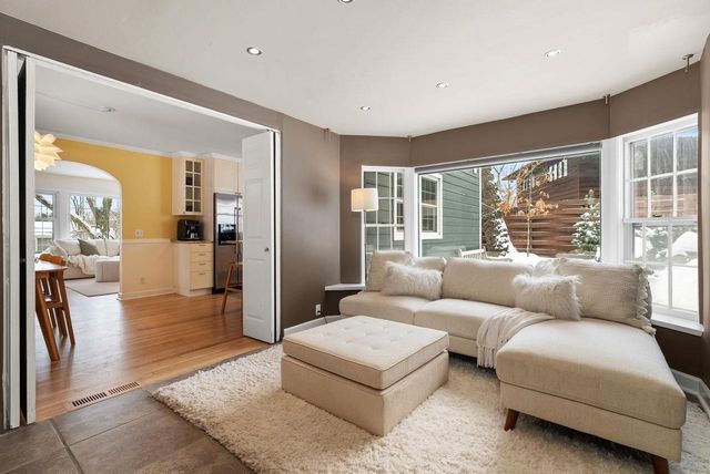 202 Shepard Terrace, Madison, WI 53705