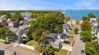 80 Squanto Rd, Quincy, MA 02169