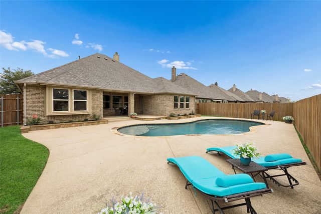 217 Hawks Ridge Trail, Burleson, TX 76028