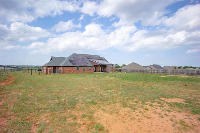 2381 County Road 1260, Blanchard, OK 73010