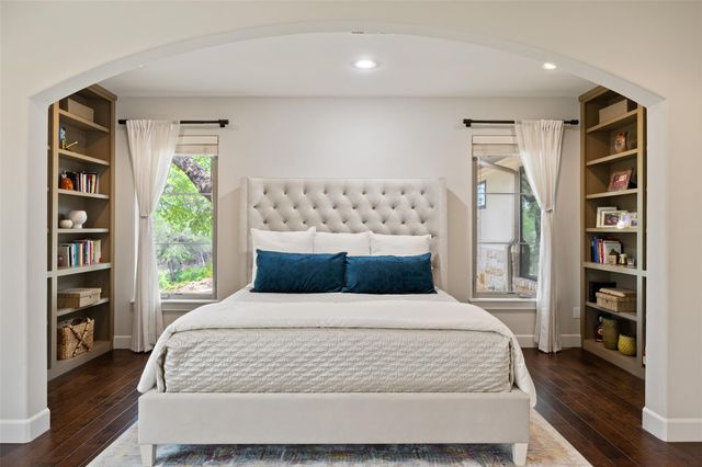 2413 Arion CIR, Austin, TX 78730