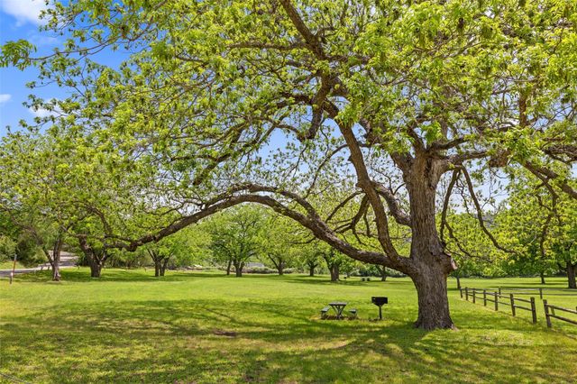 2413 Arion CIR, Austin, TX 78730