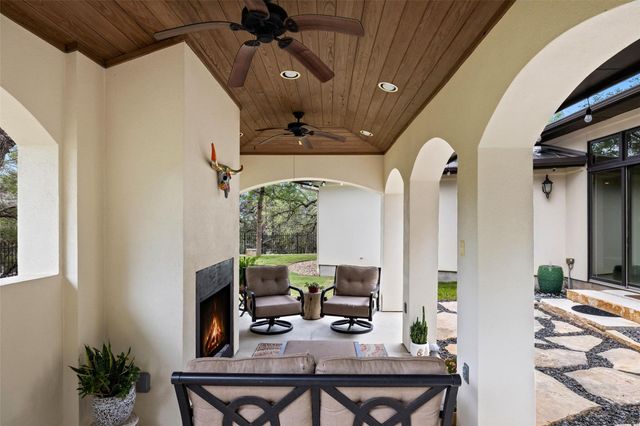 2413 Arion CIR, Austin, TX 78730