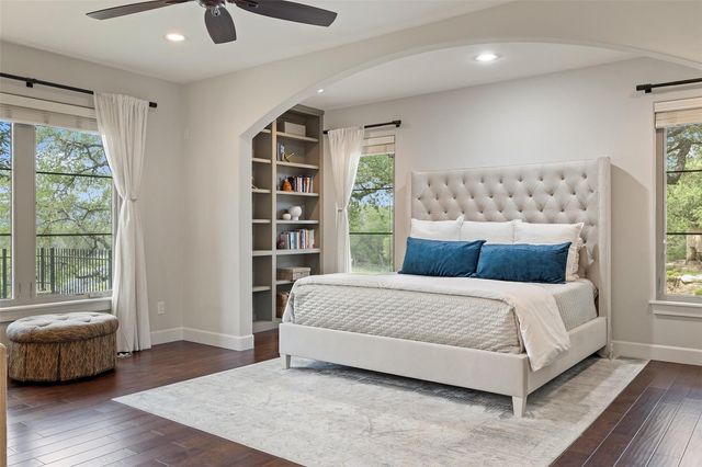 2413 Arion CIR, Austin, TX 78730