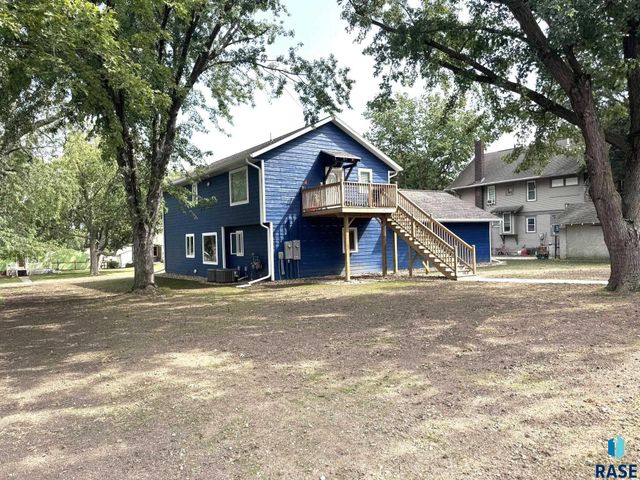 507 S Greene St Street, Rock Rapids, IA 51246