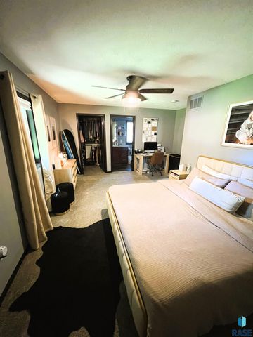 507 S Greene St Street, Rock Rapids, IA 51246