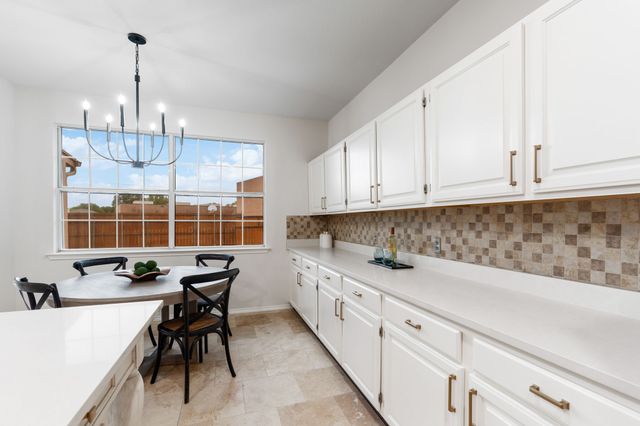 1414 Saddleback Lane, Lewisville, TX 75067