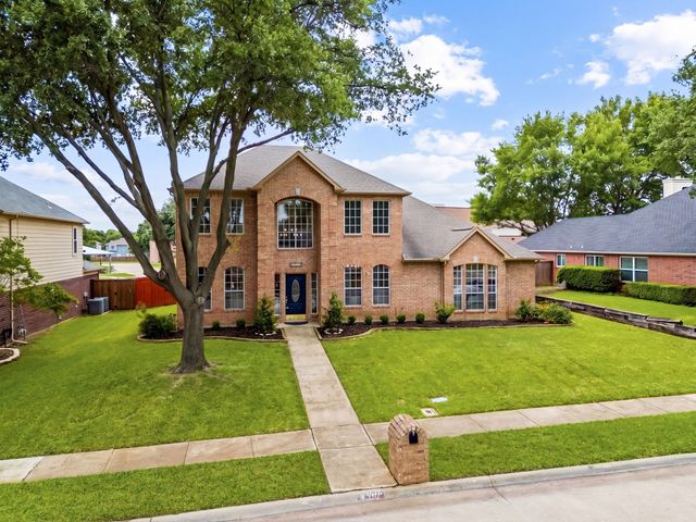 1414 Saddleback Lane, Lewisville, TX 75067