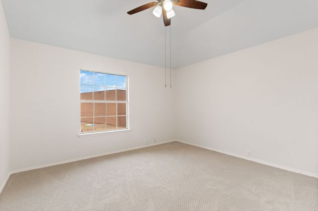 1414 Saddleback Lane, Lewisville, TX 75067