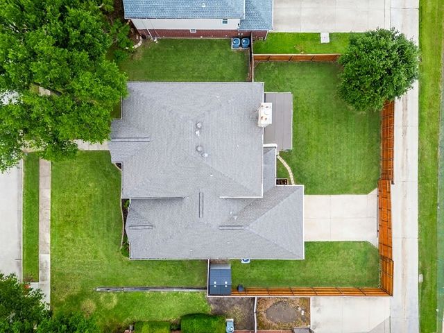 1414 Saddleback Lane, Lewisville, TX 75067