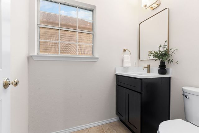 1414 Saddleback Lane, Lewisville, TX 75067