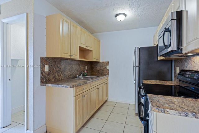 145 NE 12th Ave 145, Homestead, FL 33030