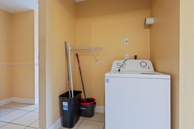 145 NE 12th Ave 145, Homestead, FL 33030