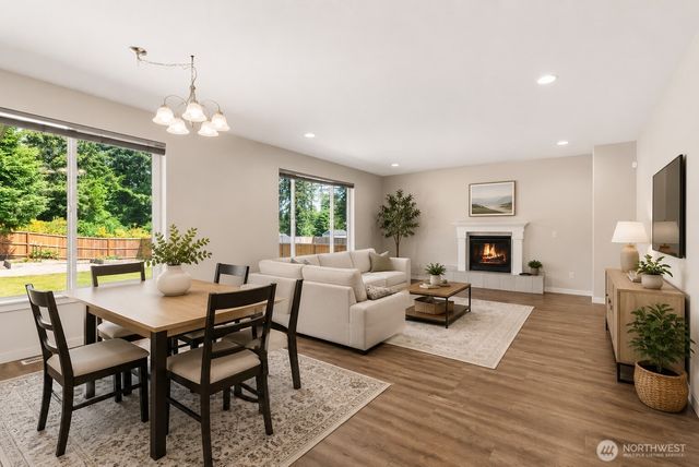 107 Brodie Street SE, Rainier, WA 98576