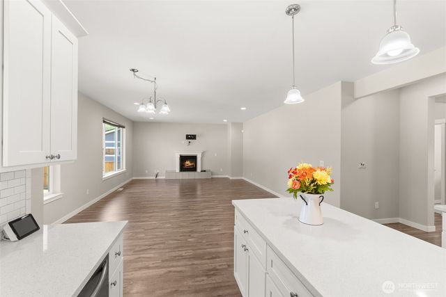 107 Brodie Street SE, Rainier, WA 98576