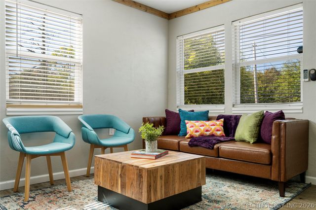 4517 S Waco Avenue, Tulsa, OK 74107