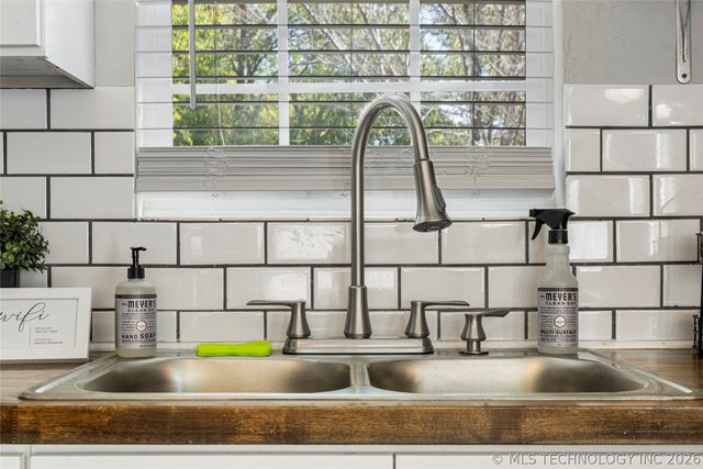 4517 S Waco Avenue, Tulsa, OK 74107