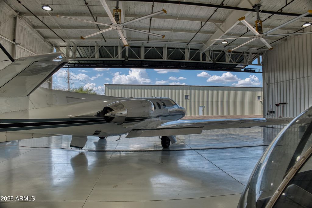 2323 S AIRPORT Boulevard AF1, Chandler, AZ 85286 — exterior