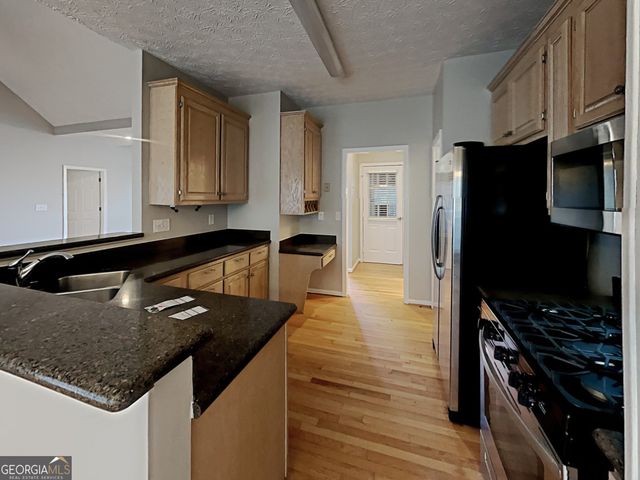 6898 Fox Hunt Circle W, Douglasville, GA 30135