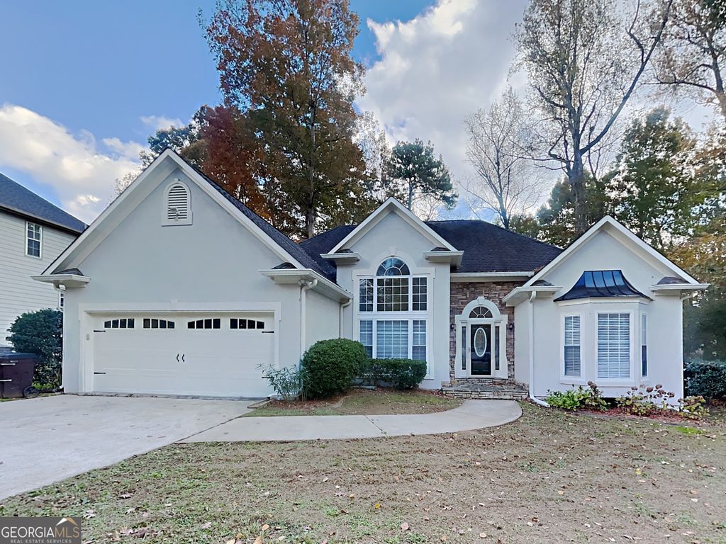 6898 Fox Hunt Circle W, Douglasville, GA 30135