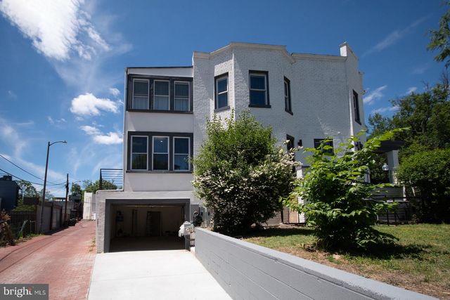 839 FLORIDA AVE NE, Washington, DC 20002